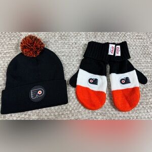NEW NHL Philadelphia Flyers Coors Light Hat & Mitten Set Hockey RARE